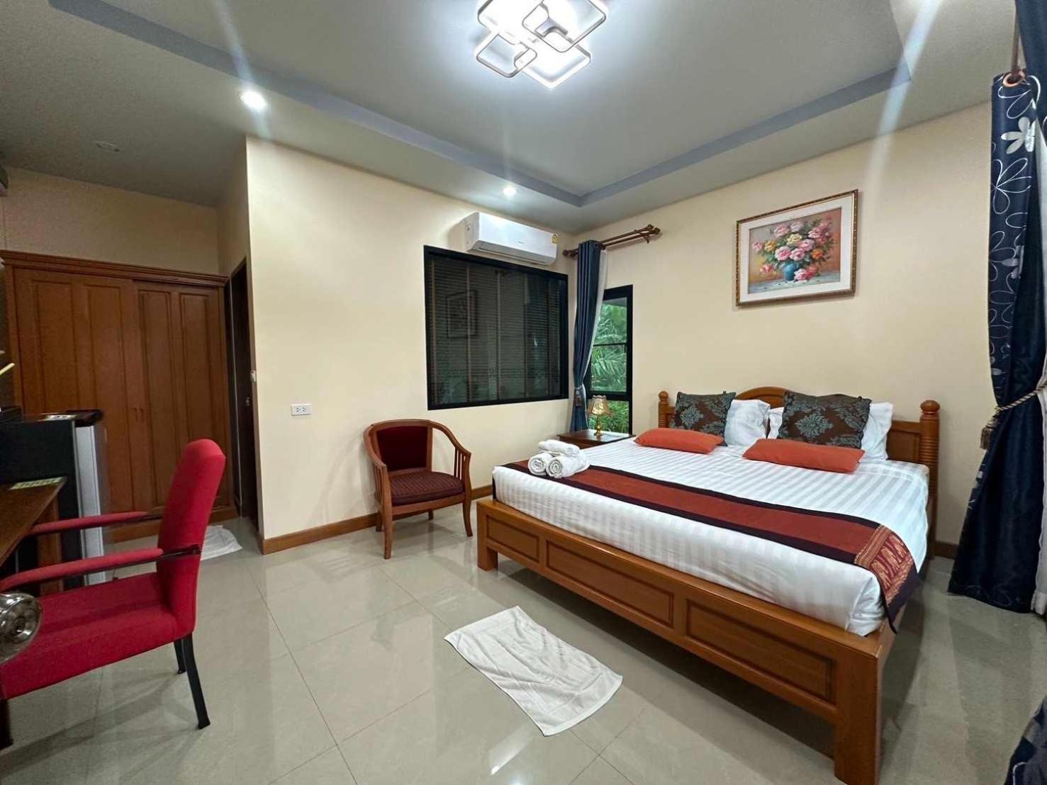Capital O 75518 Baan Rose Resort Ao Luk エクステリア 写真