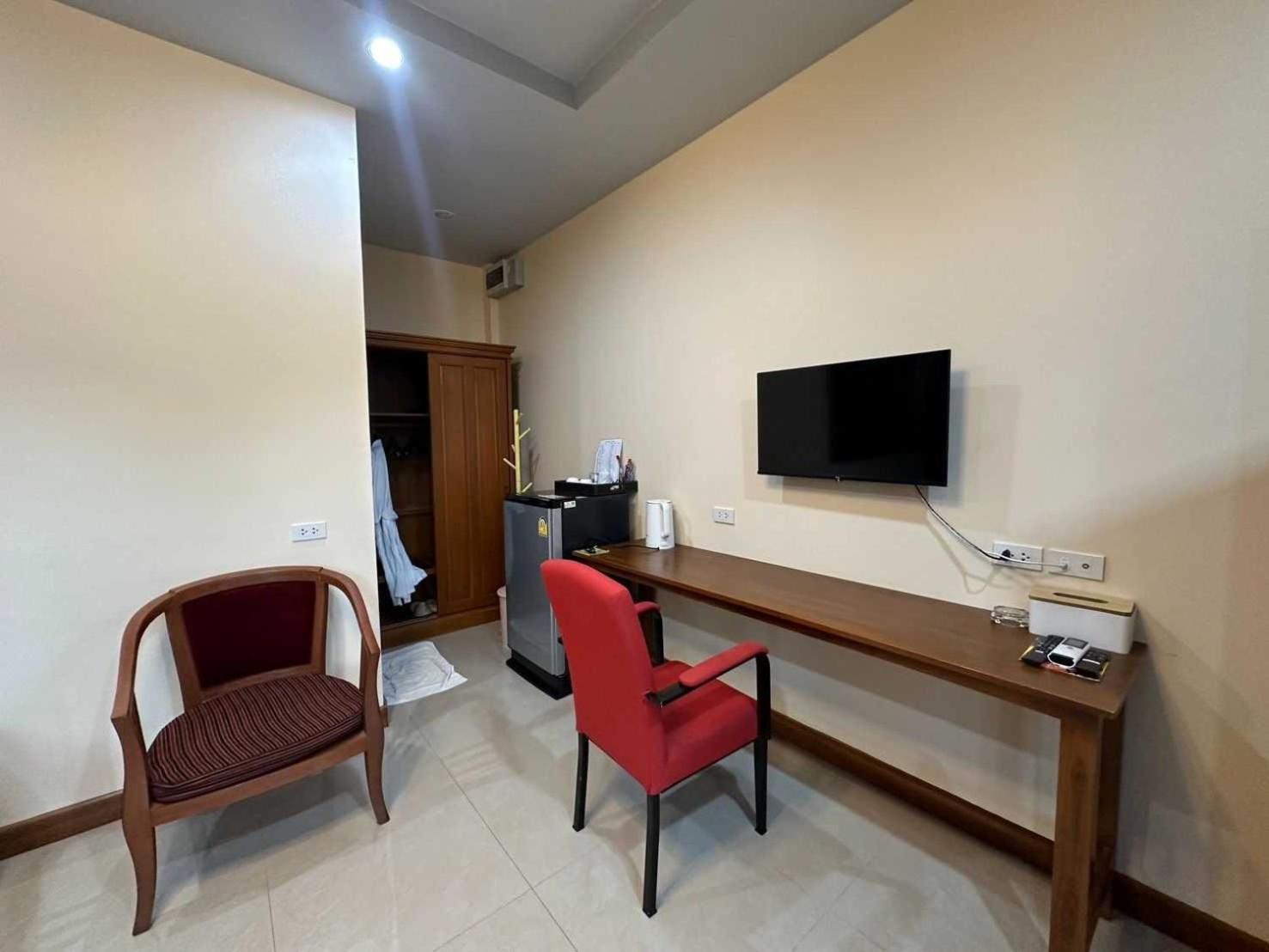 Capital O 75518 Baan Rose Resort Ao Luk エクステリア 写真