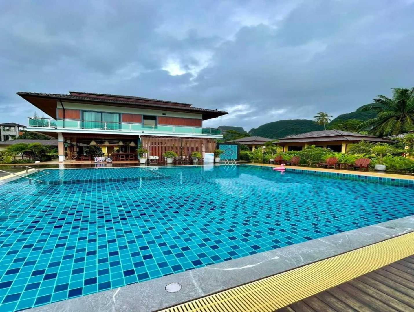 Capital O 75518 Baan Rose Resort Ao Luk エクステリア 写真